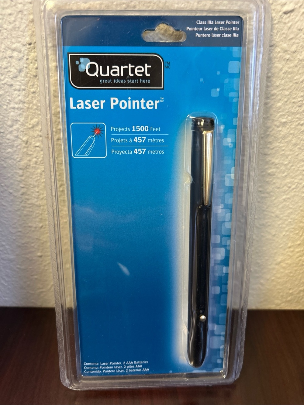 Quartet Black Laser Pointer - Presentation Tool Projects 1500 ft MP-1100Q